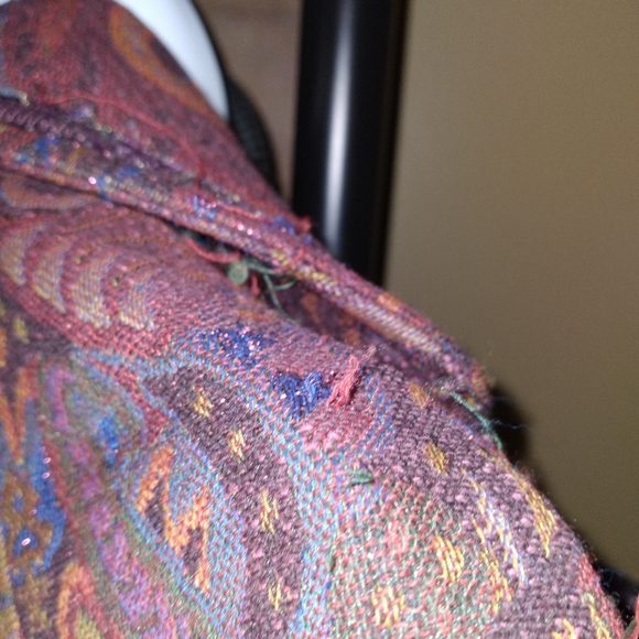 The LIMITED Coat - Picture 5 of 9